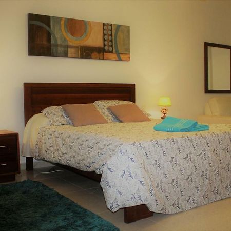 Aurora Apartment เมลลิฮา ภายนอก รูปภาพ