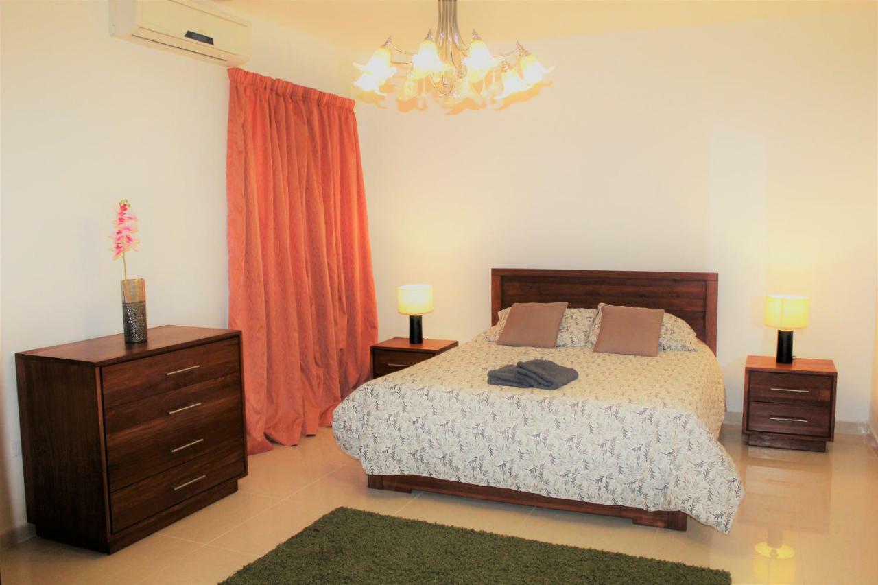 Aurora Apartment เมลลิฮา ภายนอก รูปภาพ